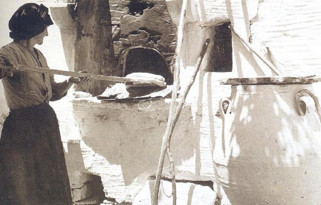 φούρνισμα ψωμιού