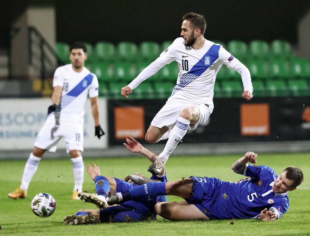 foyrtoynis-ethniki.jpg