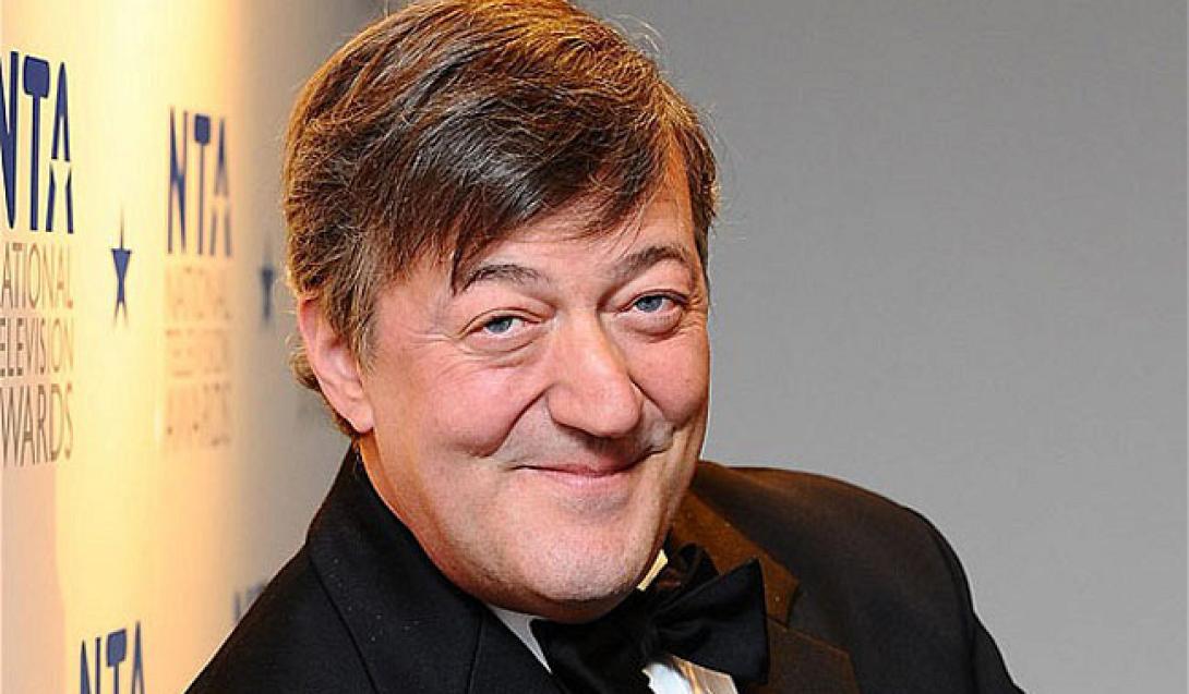 O 57χρονος κωμικός Στίβεν Φράι παντρεύτηκε τον 27χρονο σύντροφό του