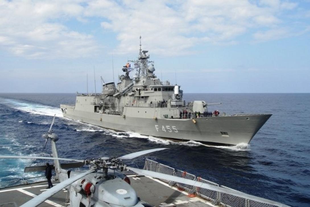 Επιχείρηση απεγκλωβισμού Ελλήνων από τη Λιβύη - Και ναυλωμένο πλοίο από Κρήτη