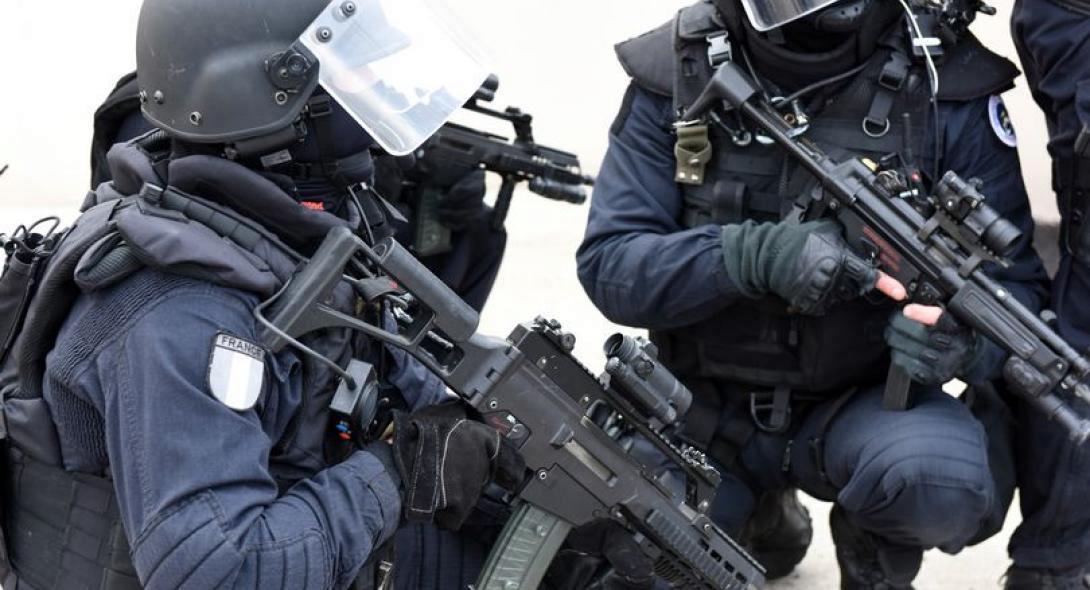 french_police_0.jpg