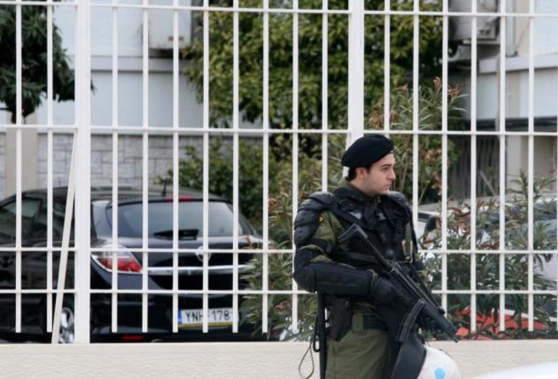 Προσλήψεις 692 φρουρών στις φυλακές και 45 ειδικών στην Εισαγγελία