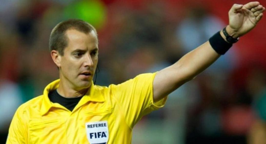  Ο Αμερικανός  Γκάιγκερ σφυρίζει το Ελλάδα-Κολομβία