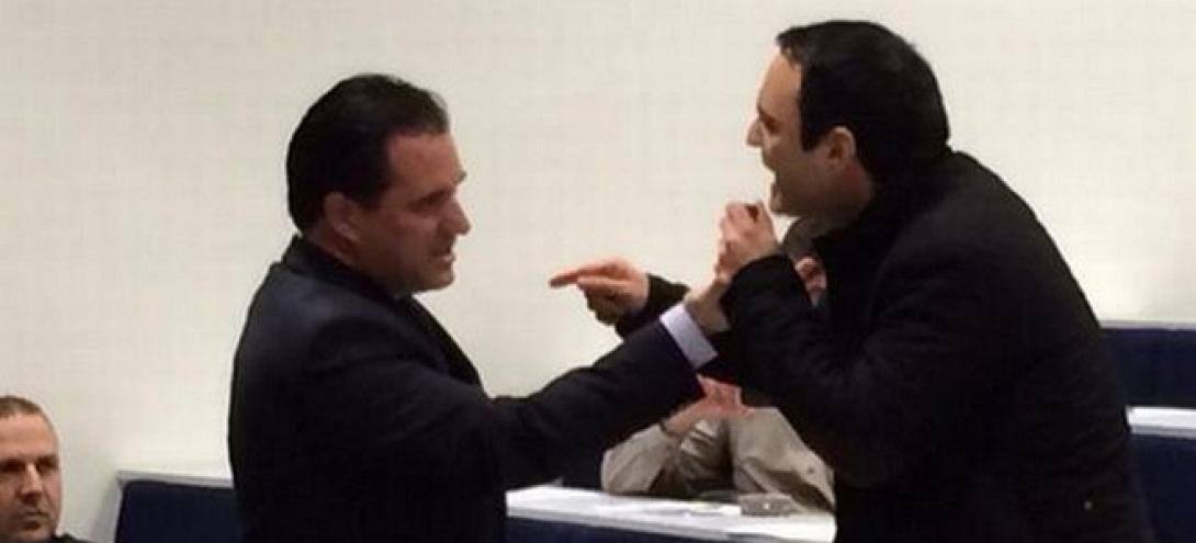 Μαινόμενοι φοιτητές κατά .. Αδώνιδος στο Λονδίνο - Το λαύρο κείμενο των ελλήνων φοιτητών