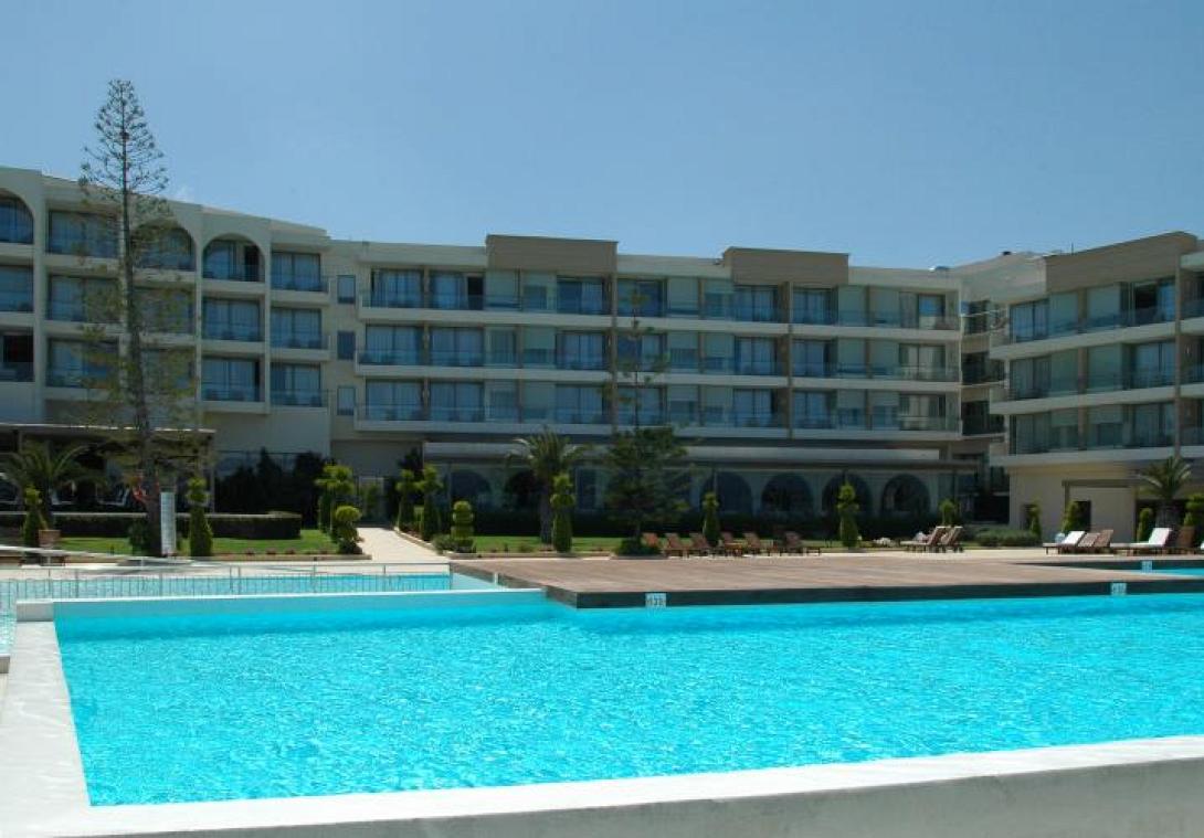 Η Εθνική πουλάει το Grand Hotel στον όμιλο Μήτση έναντι 38 εκατ. ευρώ 