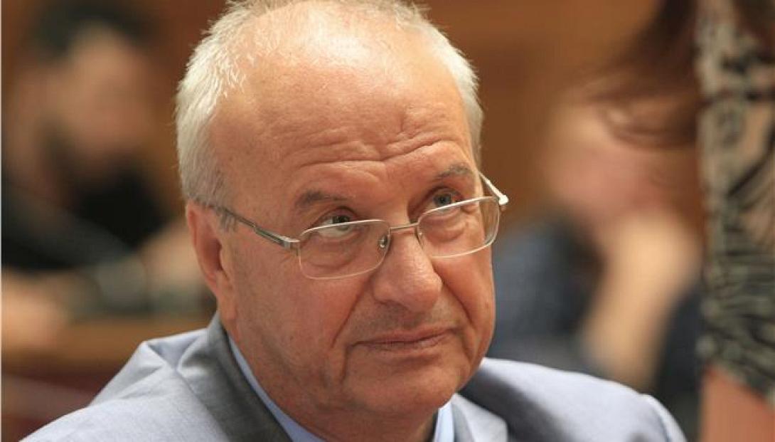 Λ. Γρηγοράκος: Δεν θα γίνουν απολύσεις στα νοσοκομεία