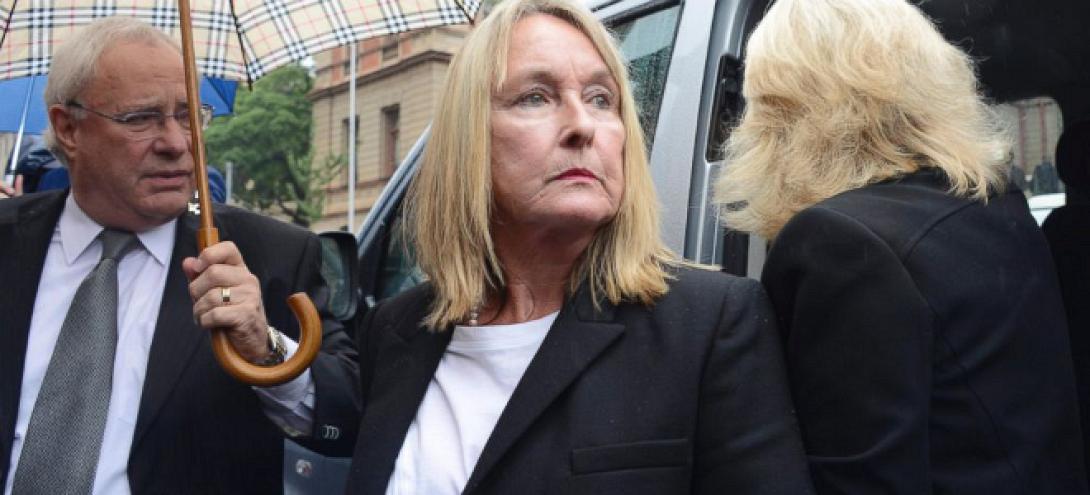 "Η κόρη μου δεν είχε σεξουαλικές σχέσεις με τον Πιστόριους" γράφει σε βιβλίο η μητέρα της Ρίβα