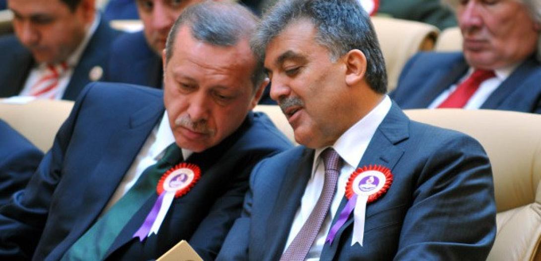 Συνάντηση Γκιουλ-Ερντογάν - Αίρεται η ασυλία κορυφαίων υπουργών