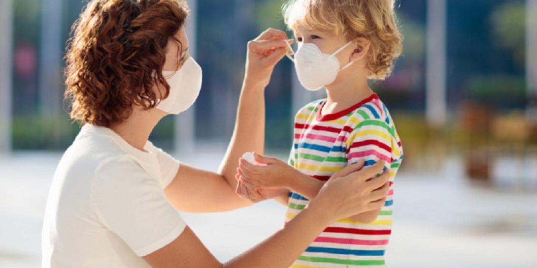 κορωνοϊός μητέρα παιδί