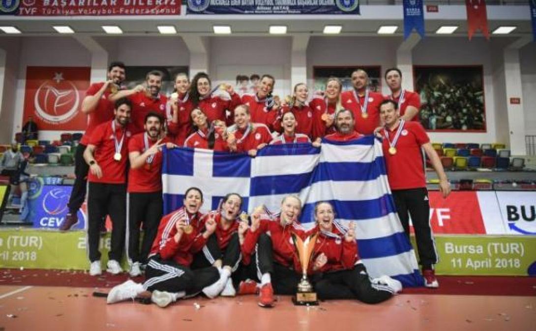 gynaikeia_omada_olympiakoy.jpg