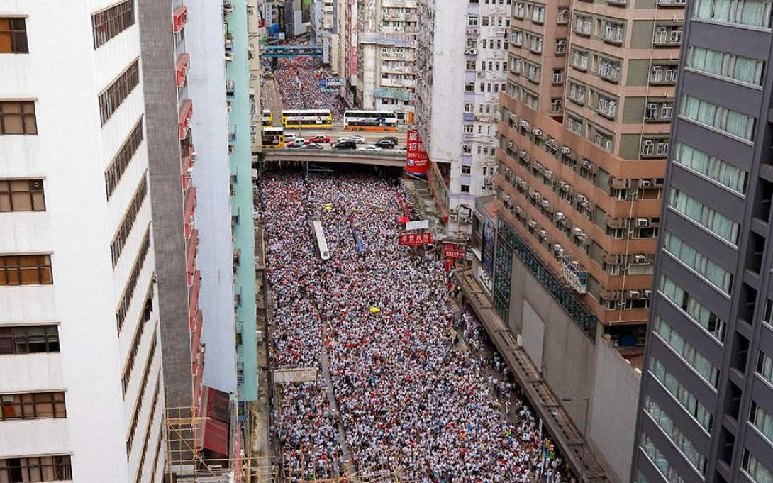 hong_kong_ex_1-thumb-large.jpg