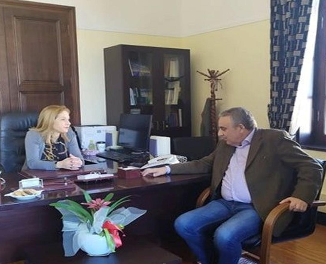 συναντηση