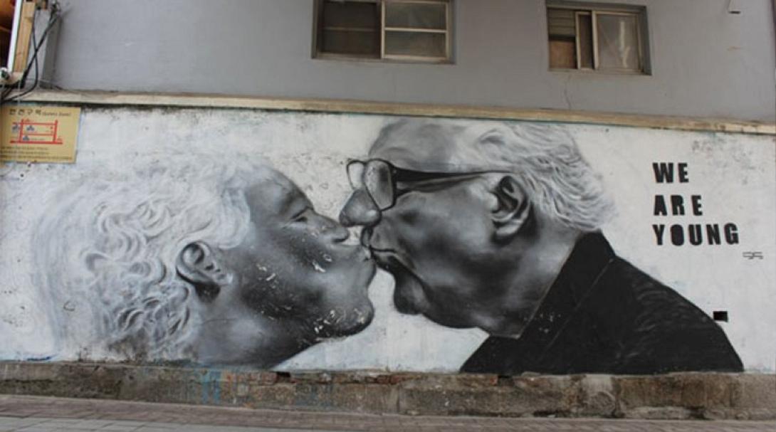 Ηλικιωμένες στη Νότια Κορέα πουλάνε το κορμί τους για ένα πιάτο φαγητό!