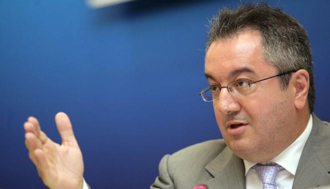 Ηλ. Μόσιαλος: Χρειάζεται νέο πλαίσιο λειτουργίας του πολιτικού συστήματος 