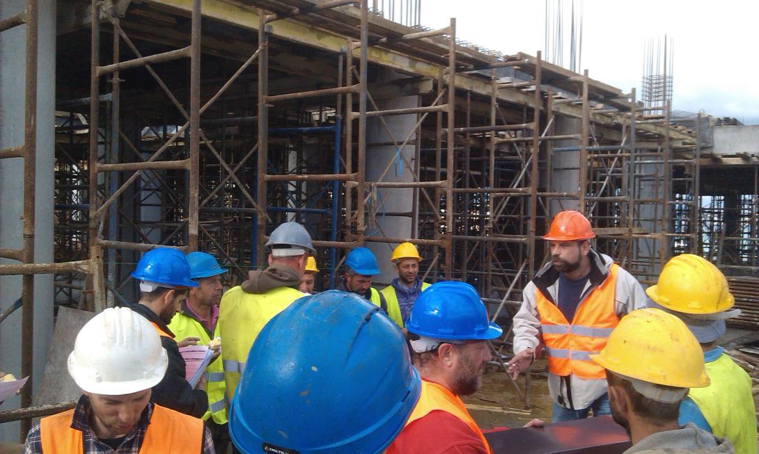 οικοδομοι ηρακλειο.jpg