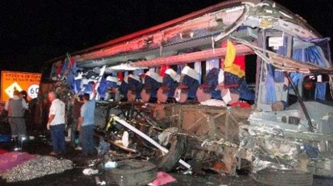 Τραγωδία στη Βραζιλία - Δέκα νεκροί σε δυστύχημα με σχολικό λεωφορείο