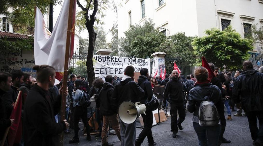 πολυτεχνειο καταληψη αναρχικοι.jpg