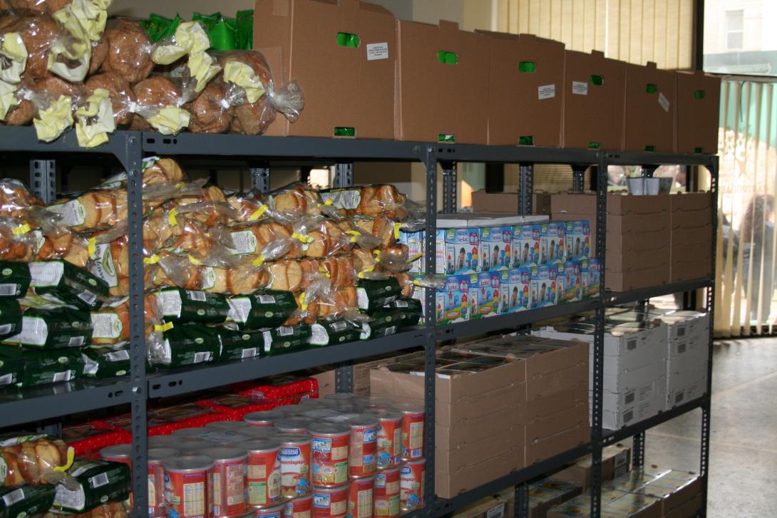 Διανομή τροφίμων σε Ηράκλειο και Μοίρες 