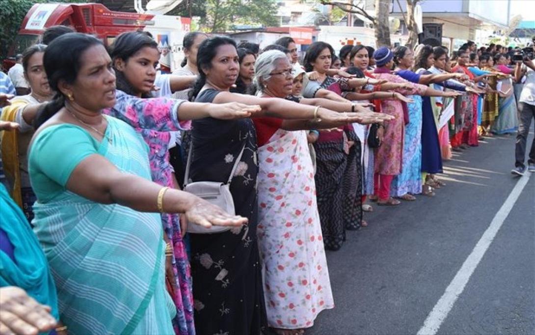 india-anthropini-alusida-mikous-620-xiliometron.jpg