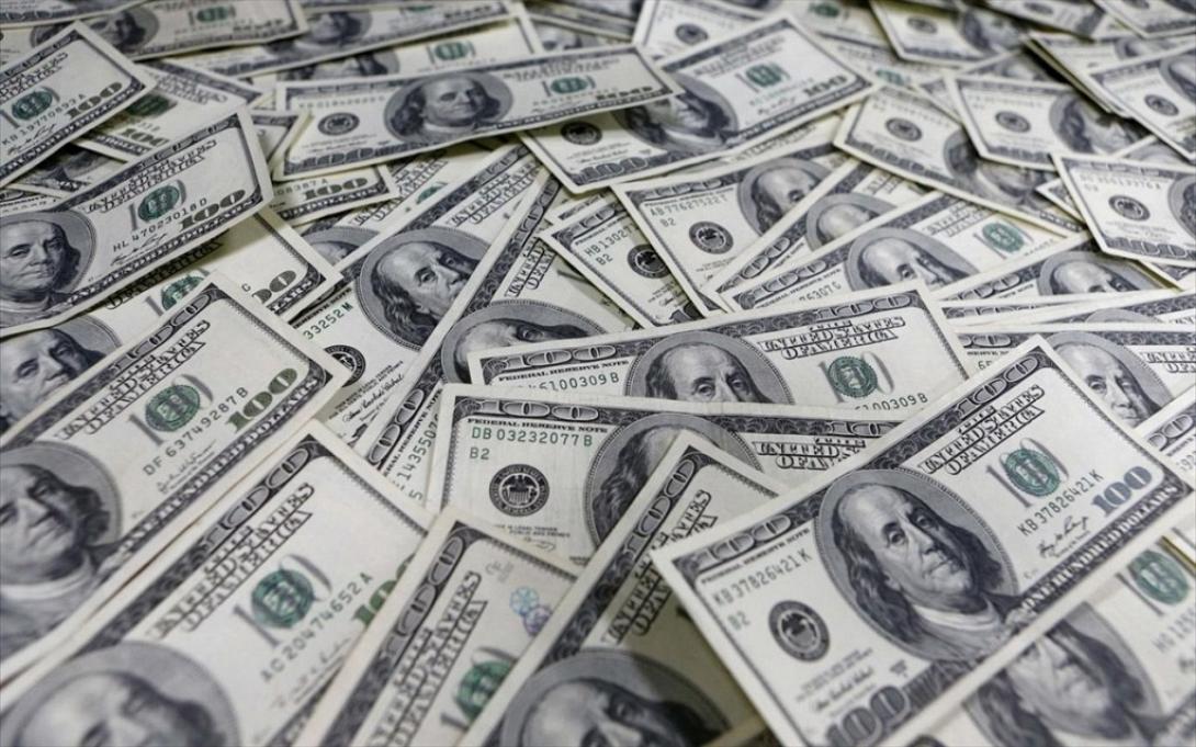 Αυτός είναι ο πλουσιότερος άνθρωπος στον κόσμο.jpg