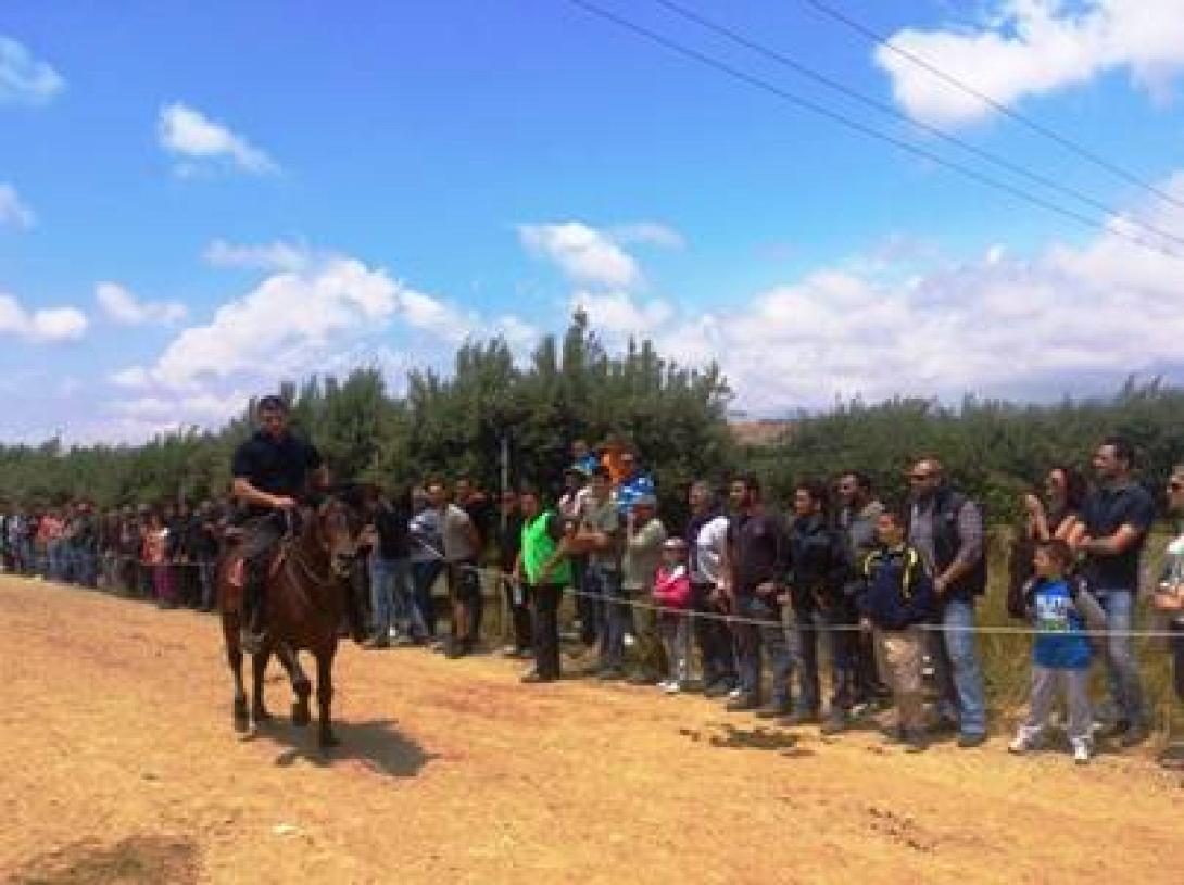 Οι καβαλάρηδες του Δήμου Φαιστού: Με επιτυχία η αναβίωση του εθίμου