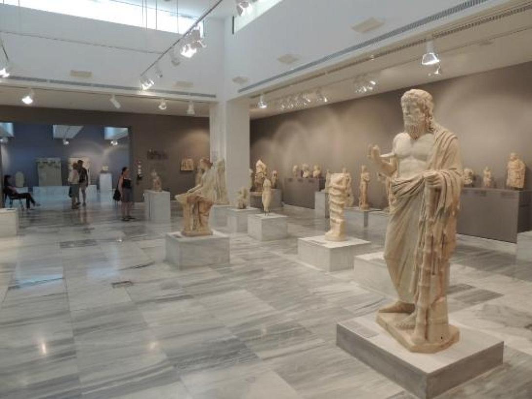 iraklion-archaeological.jpg