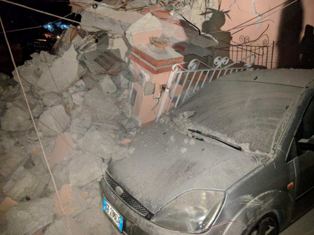 σεισμός ίσκια