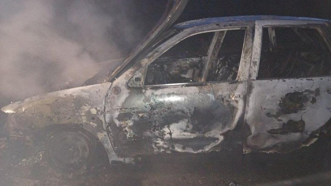 φωτια αυτοκινητο