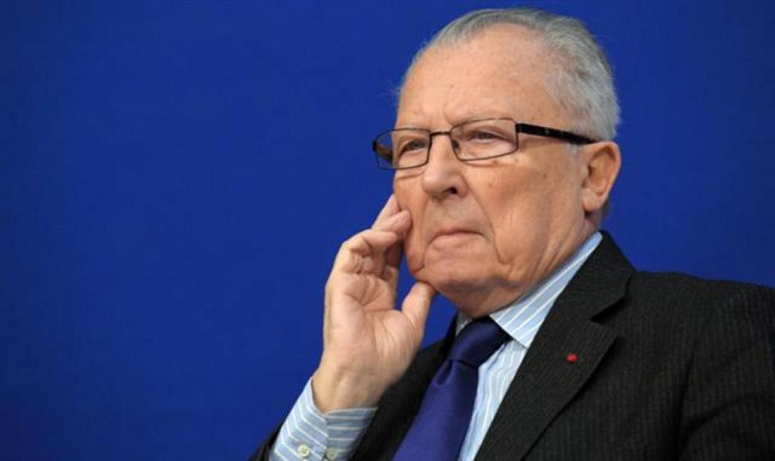«Δεν μετανιώνω για την ένταξη της Ελλάδας στη Ζώνη του Ευρώ», δηλώνει ο Ζακ Ντελόρ 