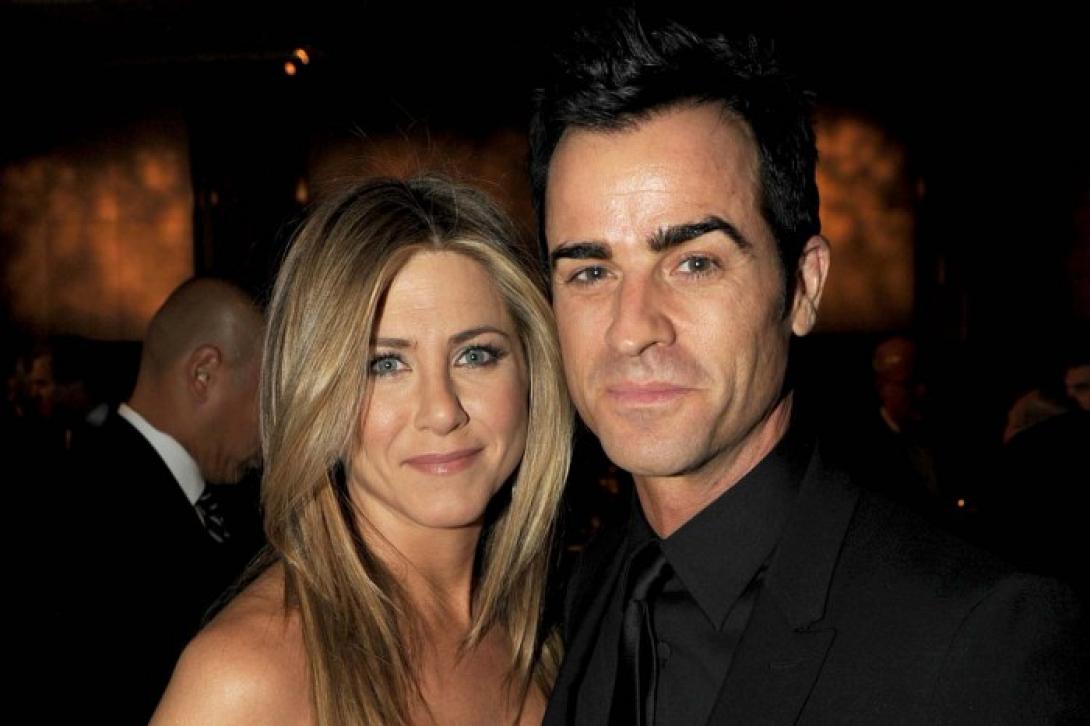 Στη Χαβάη κι όχι στην Κρήτη ο γάμος της Jennifer Aniston