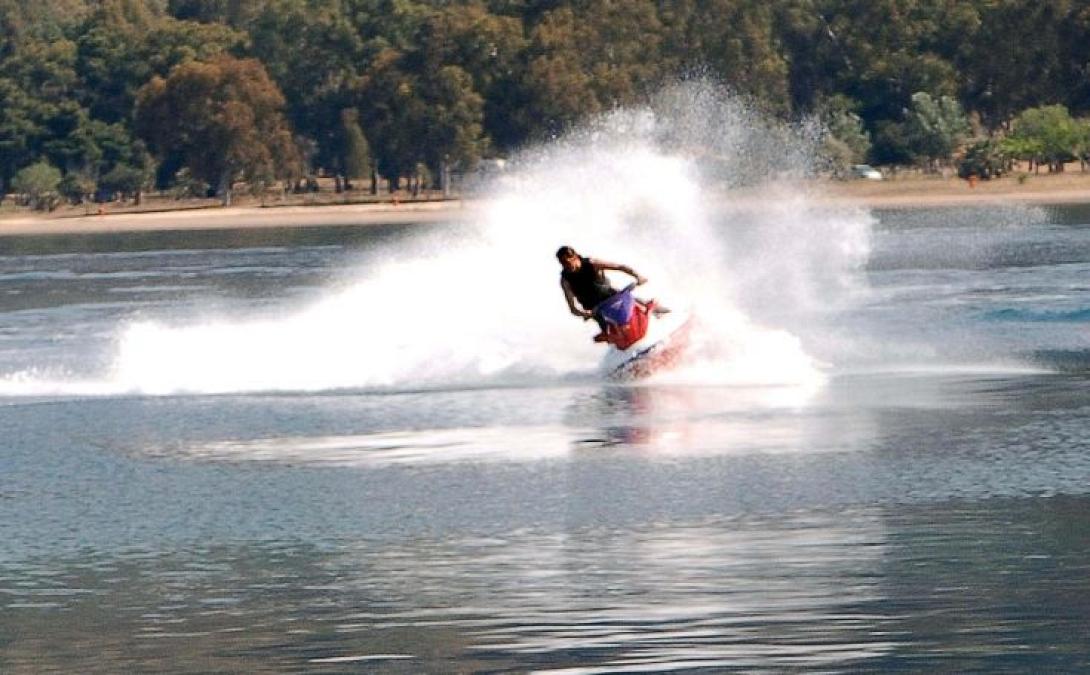 jetsky.jpg