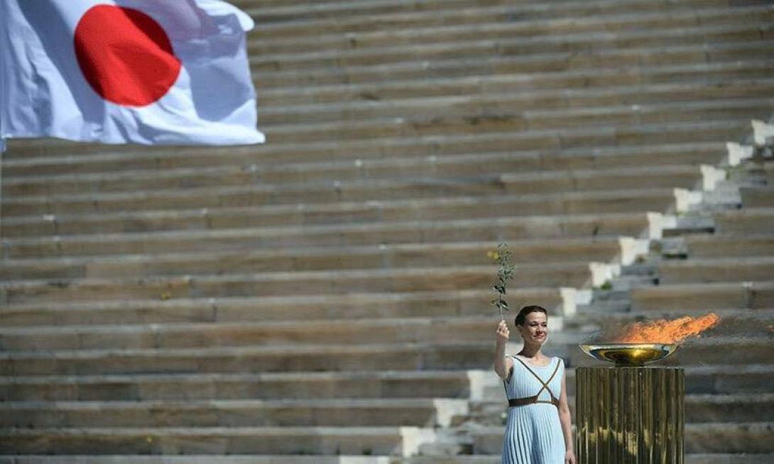 kallimarmaro-olympic-flame-tokio-2020.jpg