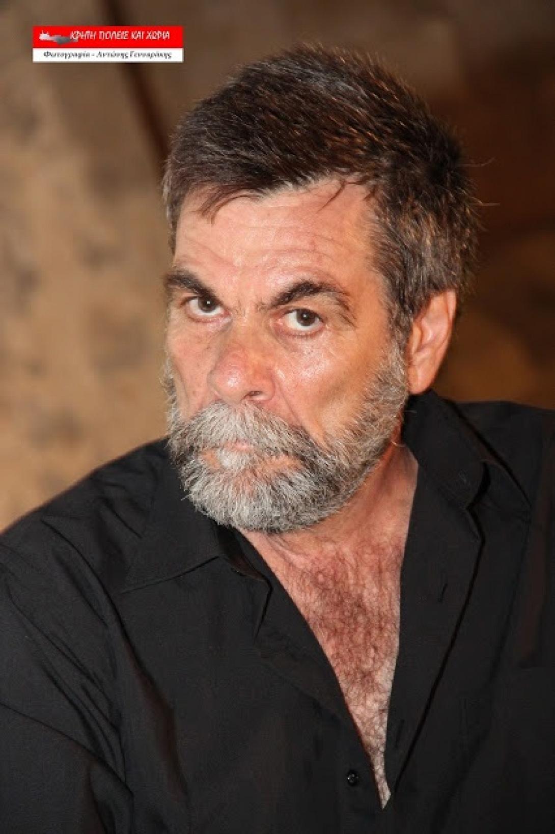 λευτέρης καλομοίρης