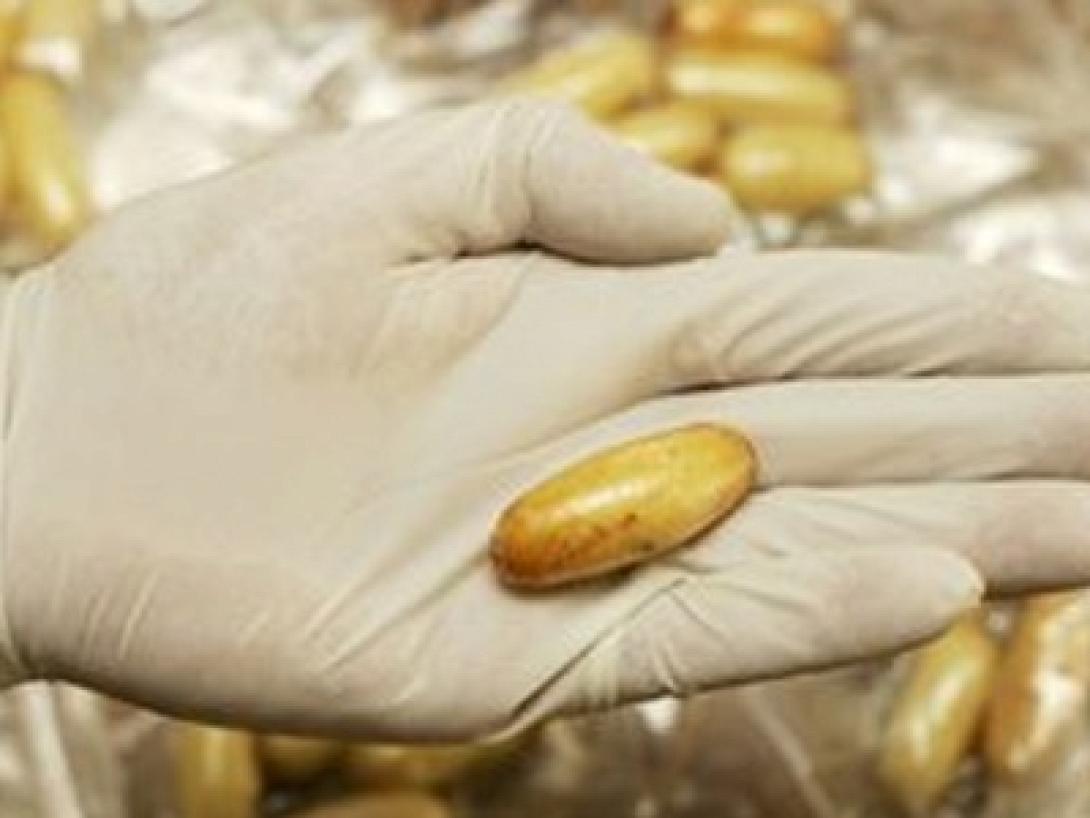 Πατέρας στην Κολομβία έβαλε την κόρη του να καταπιεί 100 κάψουλες κοκαΐνης!