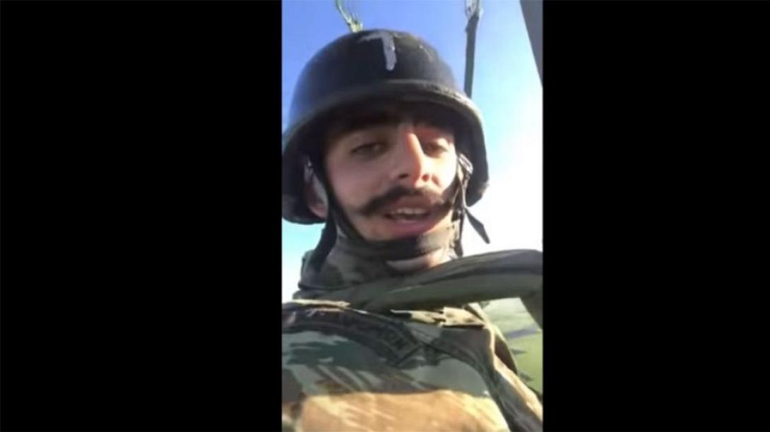 κρητικος αλεξιπτωτιστης.jpg