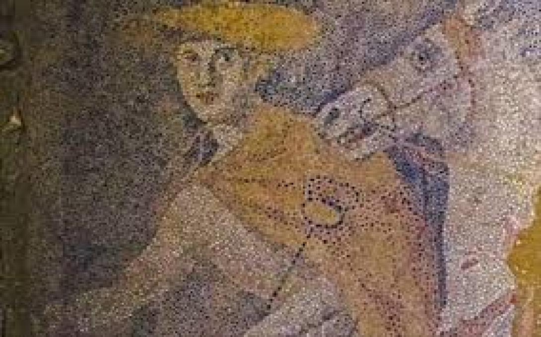 Αχνές απεικονίσεις προσώπων στα επιστύλια της Αμφίπολης