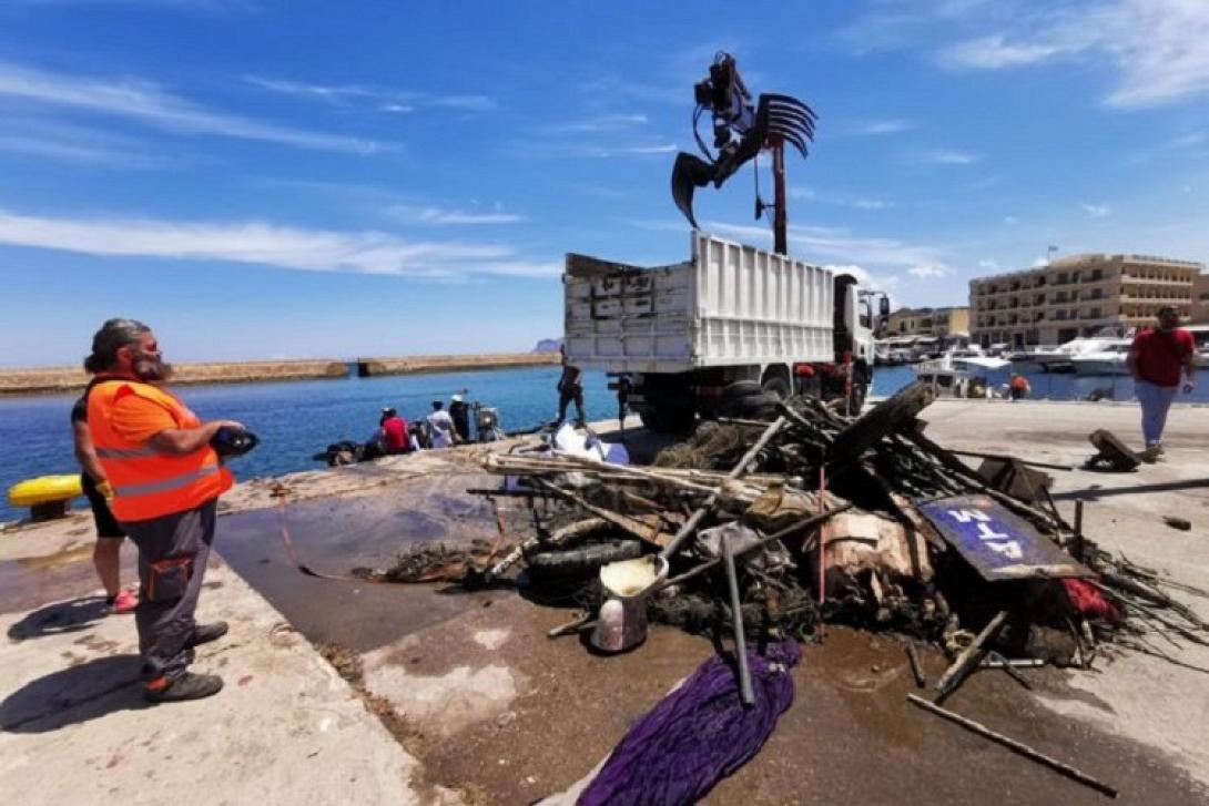 ενετικό λιμάνι χανίων καθαρισμός