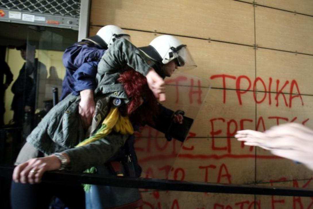 Μία συγνώμη στις καθαρίστριες από τη ΔΗΜΑΡ
