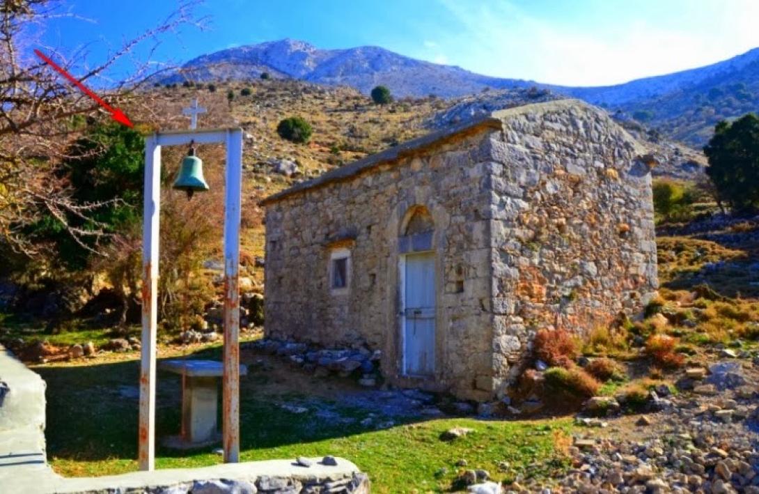Πεζοπορία στο Οροπέδιο του Καθαρού (βίντεο)
