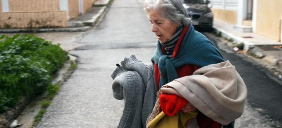 Πλοία του Πολεμικού Ναυτικού καταπλέουν στη Χίο