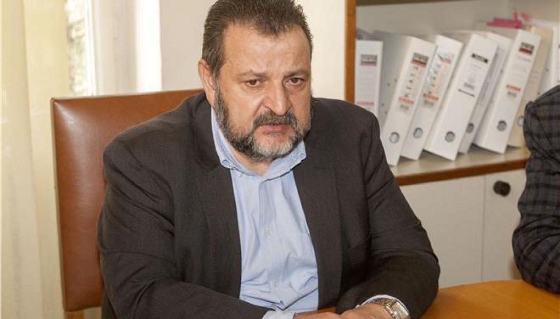 Ο Β. Κεγκέρογλου κοντά στους εργαζόμενους του «Βοήθεια στο Σπίτι»