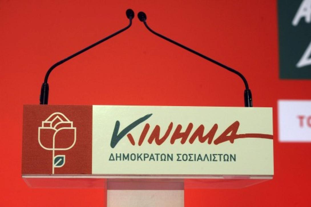 Υποψήφιους για το κόμμα του μέσω ίντερνετ ψάχνει ο Γ. Παπανδρέου