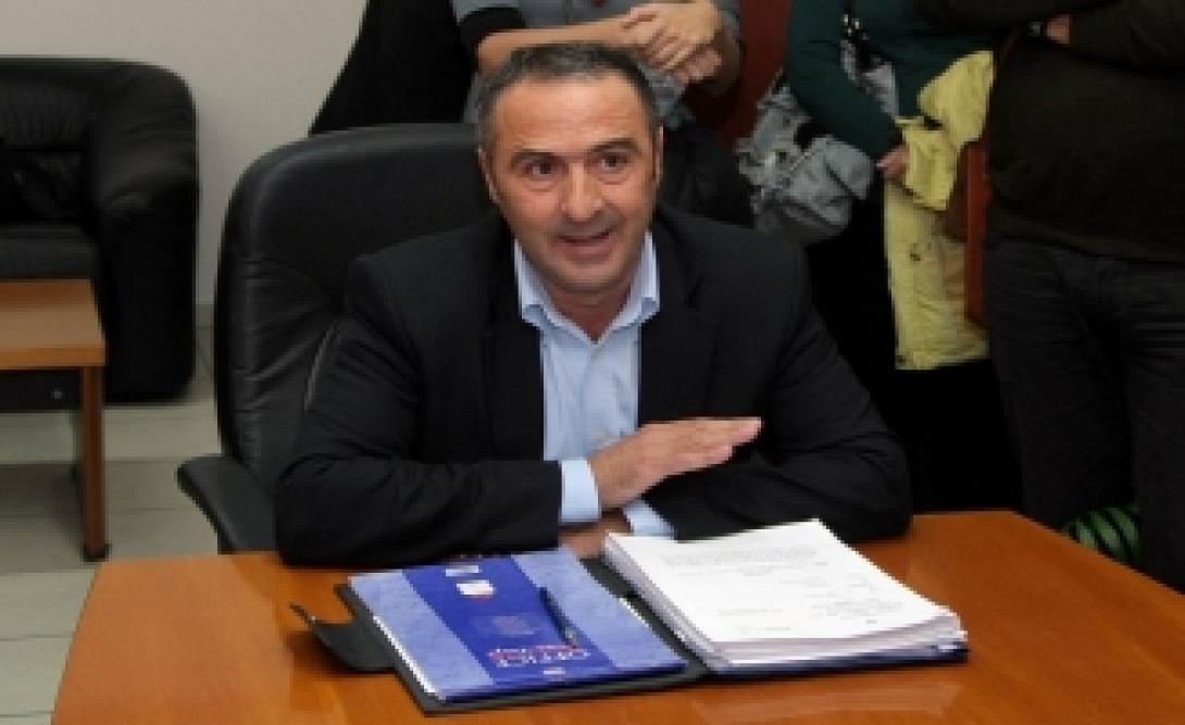 Να παραιτηθεί κάλεσαν τον Απ.Κλινάκη οι εκπαιδευτικοί του Ηρακλείου