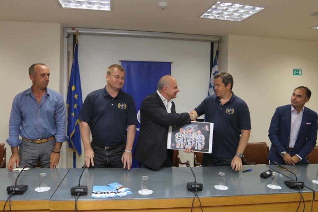 κοσμοναυτες