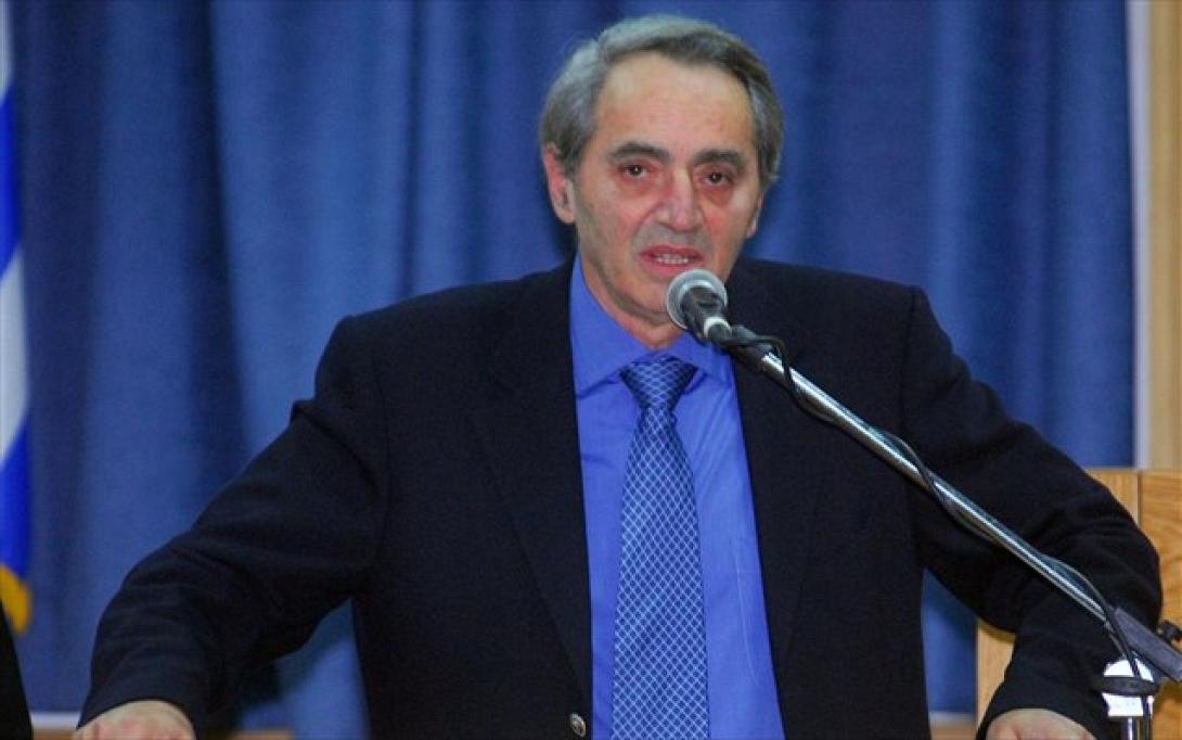 kostas-politis.jpg