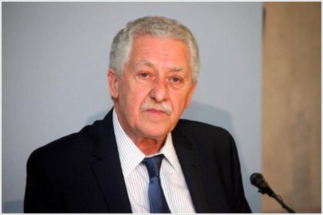 Σε επιτυχή επέμβαση στον θυρεοειδή, υποβλήθηκε o Φώτης Κουβέλης