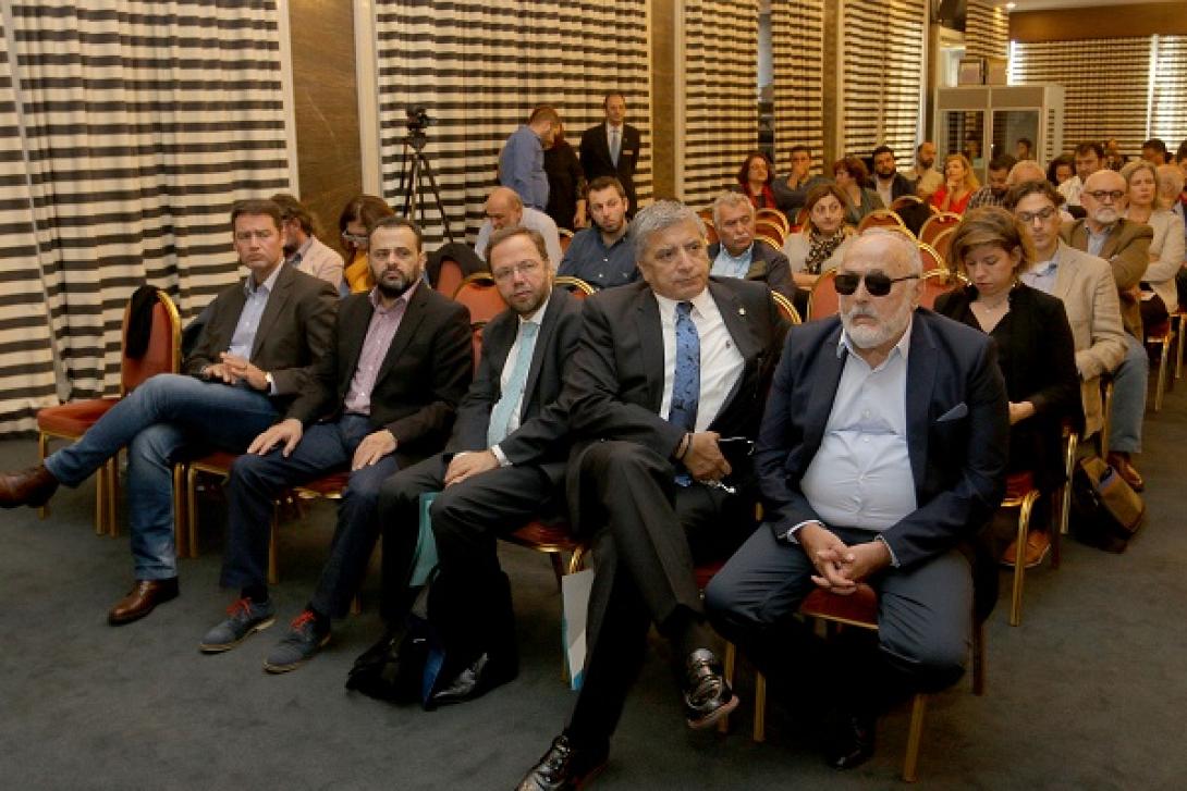 κουρουμπλής