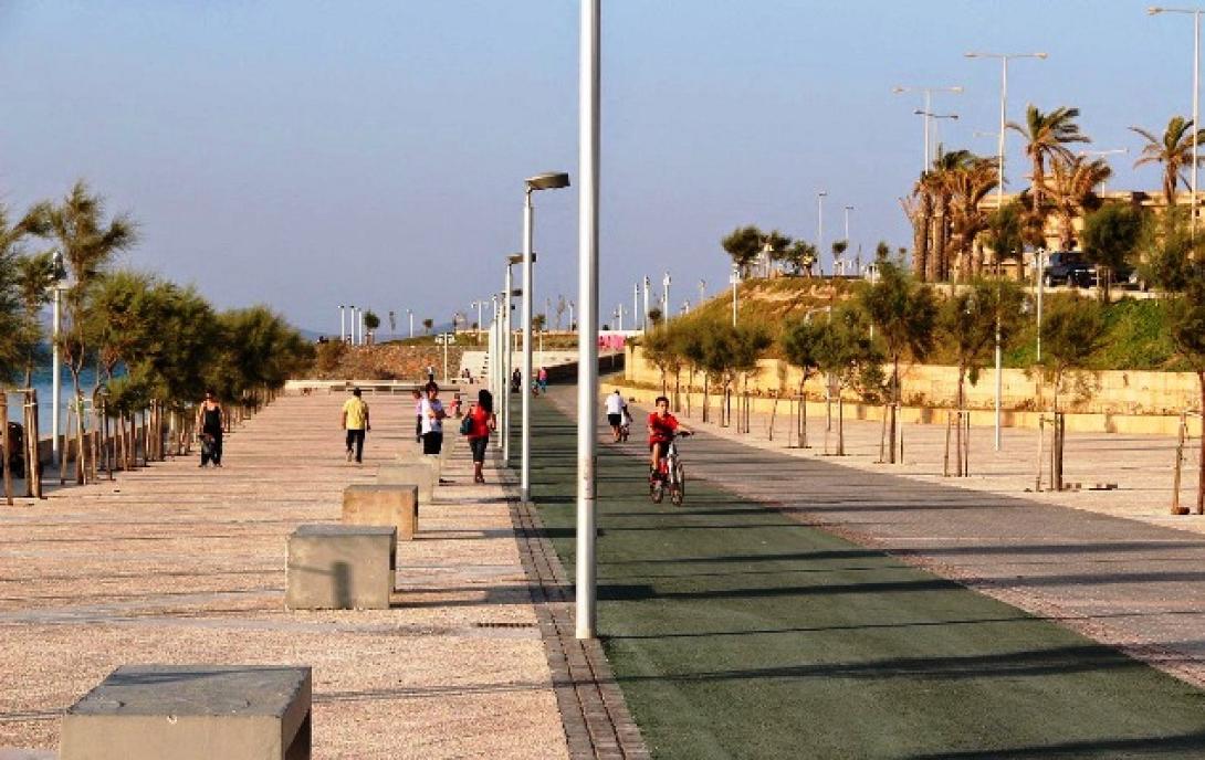 καράβολας παραλιακή