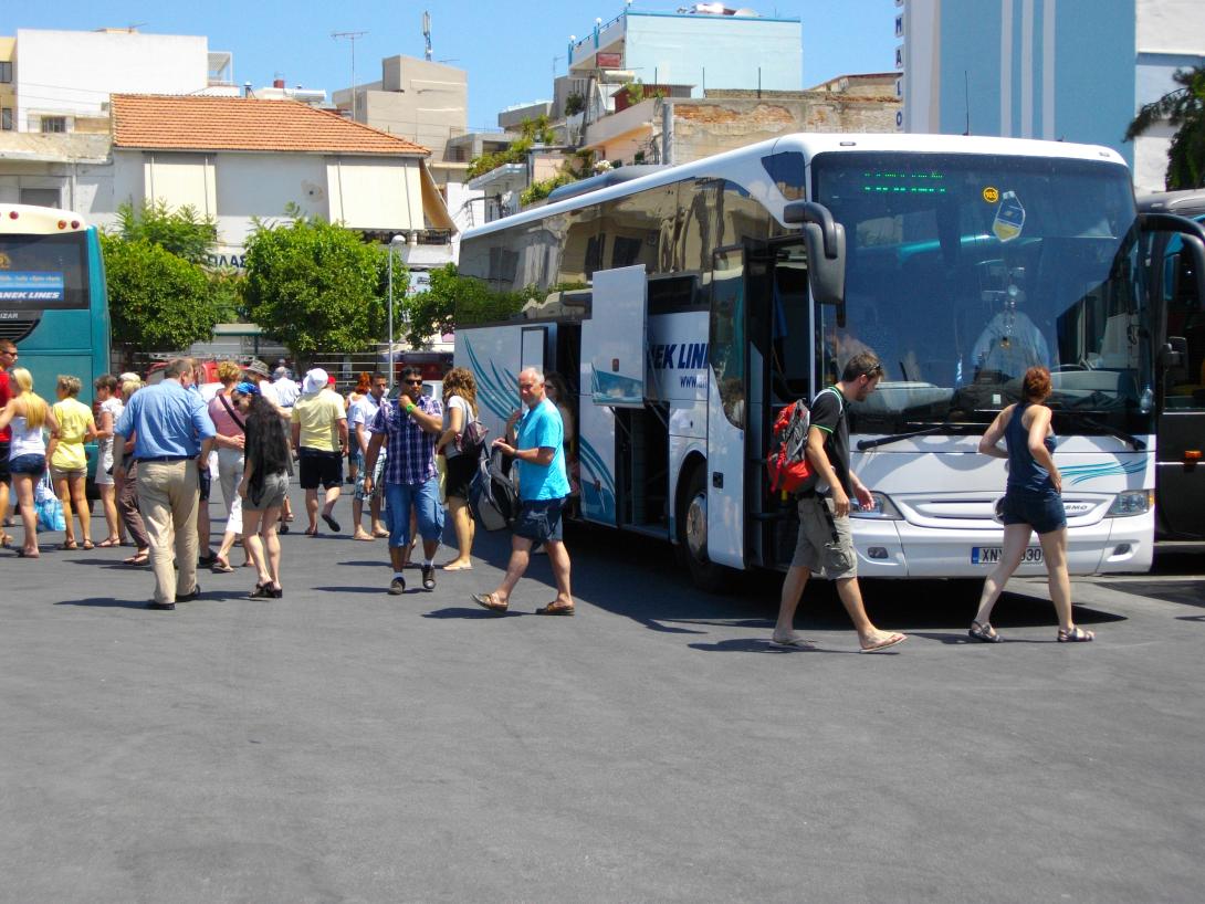 Δρομολόγια ΚΤΕΛ απο Ρέθυμνο για  αεροδρόμιο Χανίων