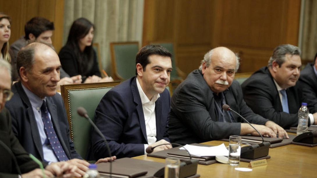 kubernitiko-sumbouliothetikes-oi-epafes-stin-ee.w_l.jpg